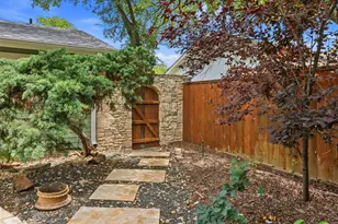 2615 Coatbridge Dr, Austin, TX 78745 - Photo 25