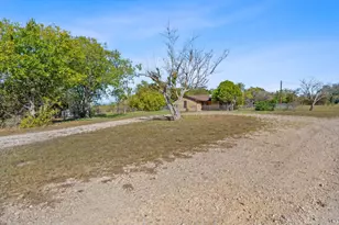 130 Meyers Rd, Buda, TX 78610 - Photo 23