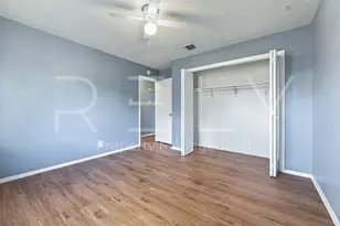 409 E Janis Dr, Georgetown, TX 78628 - Photo 17