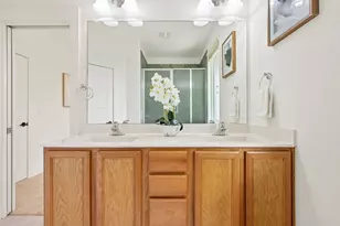 909 Mountaineer Ln, Austin, TX 78757 - Photo 15