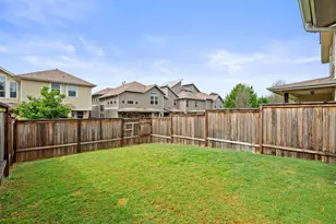 909 Mountaineer Ln, Austin, TX 78757 - Photo 21