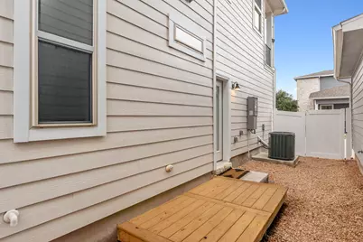 7609 Frida Bend, Austin, TX 78744 - Photo 27