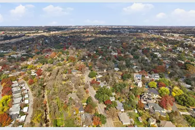 6201 Shoal Creek Boulevard, Austin, TX 78757 - Photo 27