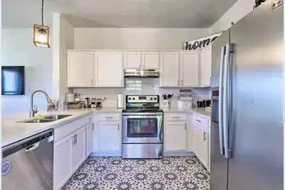 1404 E 3rd Street, Georgetown, TX 78626 - Photo 5