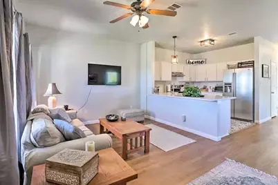 1404 E 3rd Street, Georgetown, TX 78626 - Photo 3