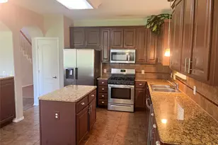 140 Pecanwood S, Kyle, TX 78640 - Photo 9