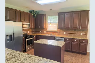 140 Pecanwood S, Kyle, TX 78640 - Photo 11