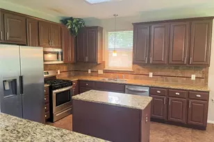 140 Pecanwood S, Kyle, TX 78640 - Photo 11