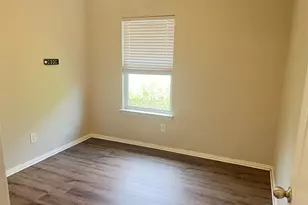 140 Pecanwood S, Kyle, TX 78640 - Photo 35