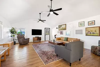 601 W Cypress, Johnson City, TX 78636 - Photo 5