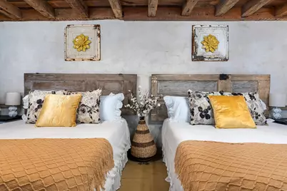 104 Austin Street #B, Fredericksburg, TX 78624 - Photo 15