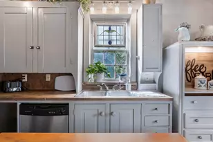 104 Austin St, Fredericksburg, TX 78624 - Photo 7