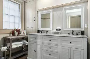 104 Austin St, Fredericksburg, TX 78624 - Photo 21