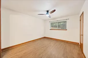 108 S Kaupo Dr, Bastrop, TX 78602 - Photo 19