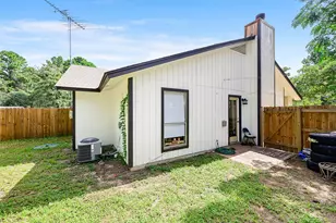 108 S Kaupo Dr, Bastrop, TX 78602 - Photo 27