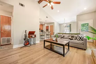 108 S Kaupo Dr, Bastrop, TX 78602 - Photo 3