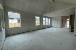 142 Paul Pena Dr, San Marcos, TX 78666 - Photo 5