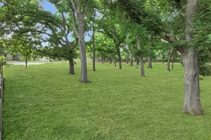 127 Milagros, Seguin, TX 78155 - Photo 9