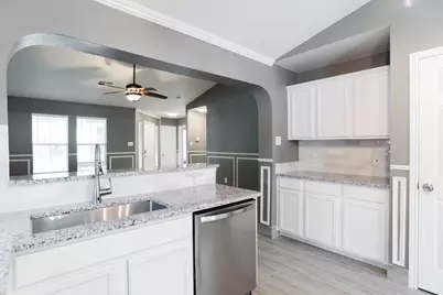 692 Scheel, Kyle, TX 78640 - Photo 19