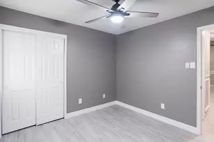 692 Scheel, Kyle, TX 78640 - Photo 13