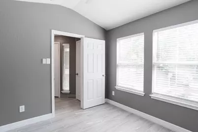 692 Scheel, Kyle, TX 78640 - Photo 9