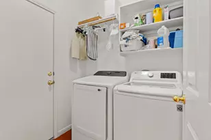 202 The Oaks Blvd, Elgin, TX 78621 - Photo 31