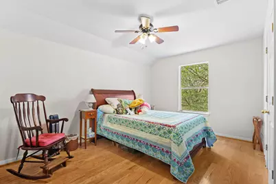 202 The Oaks Boulevard, Elgin, TX 78621 - Photo 29