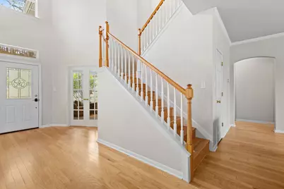 202 The Oaks Boulevard, Elgin, TX 78621 - Photo 3