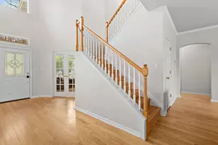 202 The Oaks Blvd, Elgin, TX 78621 - Photo 3