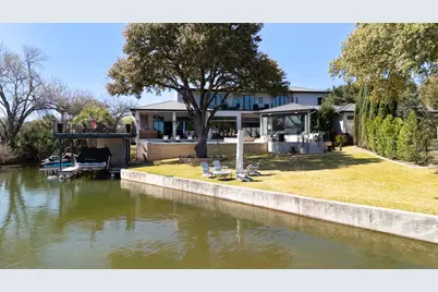 101 Harbor Light Boulevard, Horseshoe Bay, TX 78657 - Photo 11