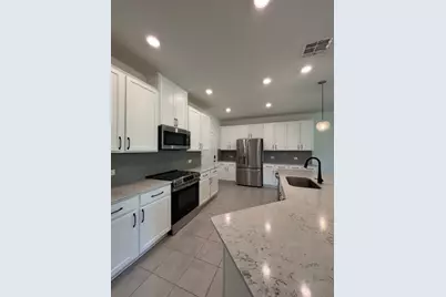 7925 Crystalbrook W, Austin, TX 78724 - Photo 3