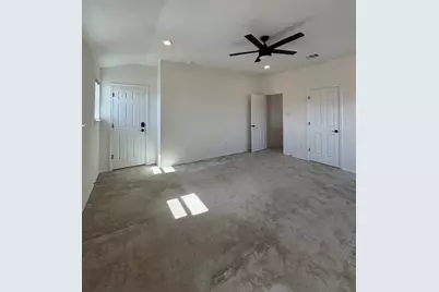 7925 Crystalbrook W, Austin, TX 78724 - Photo 17