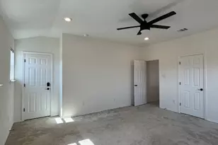 7925 Crystalbrook W, Austin, TX 78724 - Photo 17