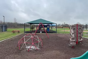 602 Losoya Ct, Hutto, TX 78634 - Photo 35