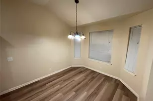 602 Losoya Ct, Hutto, TX 78634 - Photo 5