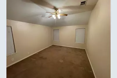 602 Losoya Court, Hutto, TX 78634 - Photo 9