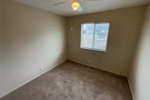 602 Losoya Ct, Hutto, TX 78634 - Photo 17