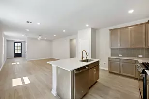 125 Knockout Rose Dr, San Marcos, TX 78666 - Photo 17