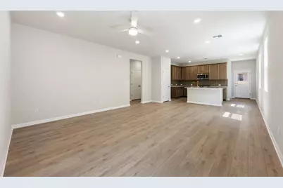 125 Knockout Rose Drive, San Marcos, TX 78666 - Photo 7