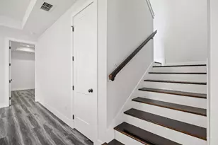 813 Chihuahua St, Lockhart, TX 78644 - Photo 5