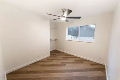 9403 Hunters Trace E, Austin, TX 78758 - Photo 15