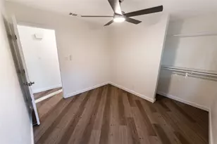 9403 Hunters Trace E, Austin, TX 78758 - Photo 9