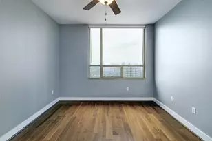 300 Bowie St, Austin, TX 78703 - Photo 11
