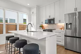 1407 Cedar Ave, Austin, TX 78702 - Photo 13