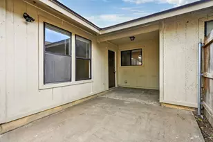 2008 Old W Pl, Round Rock, TX 78681 - Photo 3