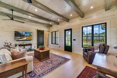 130 Thousand Oaks Loop, San Marcos, TX 78666 - Photo 3