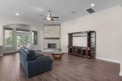 209 Cibolo Ridge Drive, Georgetown, TX 78628 - Photo 15