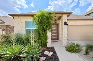 928 Legends Ln, Georgetown, TX 78628 - Photo 1