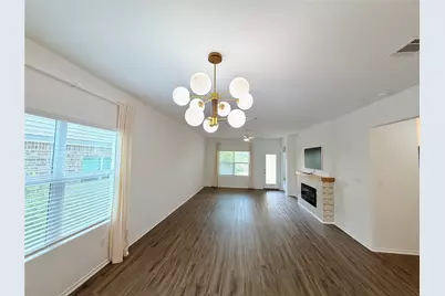 928 Legends Lane, Georgetown, TX 78628 - Photo 3