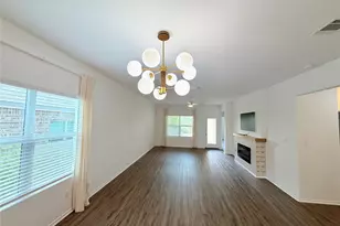 928 Legends Ln, Georgetown, TX 78628 - Photo 3